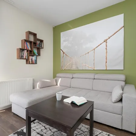 Stonowane I Eleganckie Sun Seasons 24 W Swieradowie Zdroju By Renters *