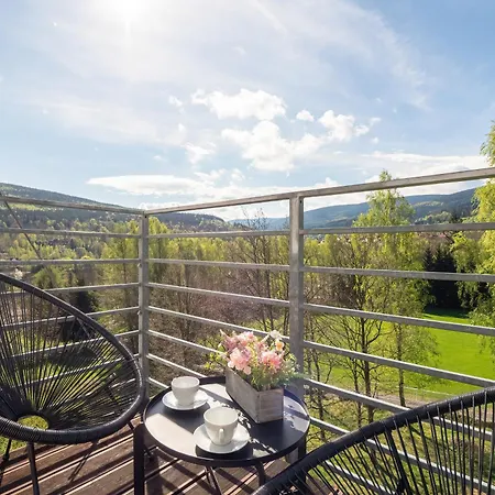 Apartmán Stonowane I Eleganckie Sun Seasons 24 W Swieradowie Zdroju By Renters Świeradów-Zdrój