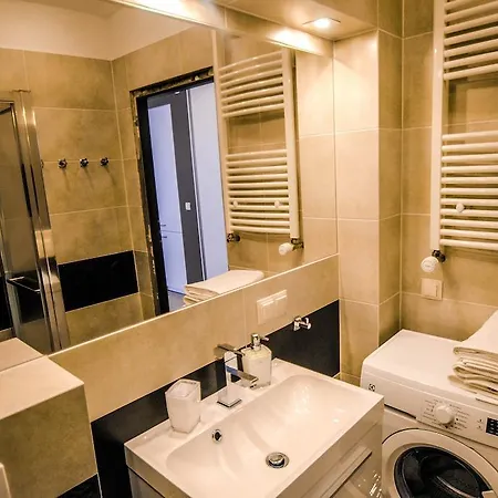 아파트 Stonowane I Eleganckie Sun Seasons 24 W Swieradowie Zdroju By Renters Świeradów-Zdrój
