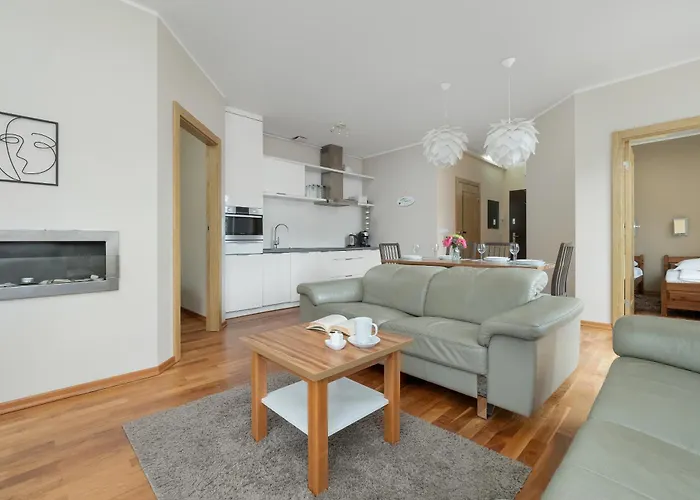 Stonowane I Eleganckie Sun Seasons 24 W Swieradowie Zdroju By Renters