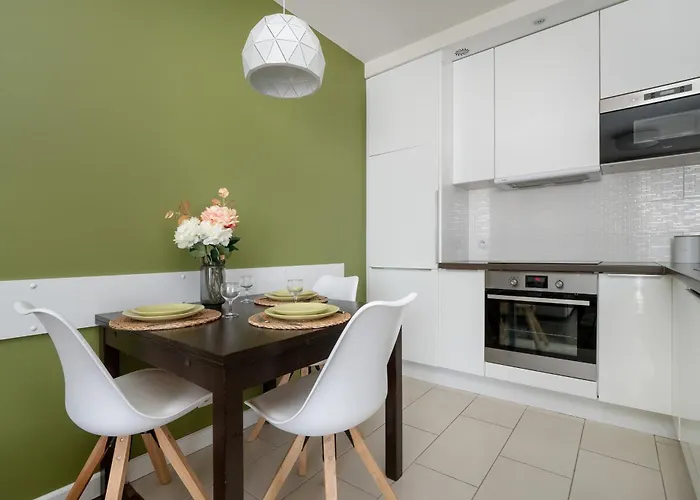 Stonowane I Eleganckie Sun Seasons 24 W Swieradowie Zdroju By Renters 아파트 Świeradów-Zdrój