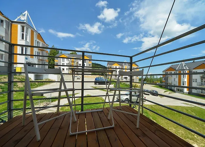 شقة Stonowane I Eleganckie Sun Seasons 24 W Swieradowie Zdroju By Renters Świeradów-Zdrój